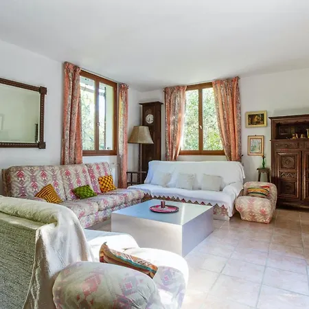Holiday home Maison De 3 Chambres A Cap D'antibes A 400 M De La Plage Avec Jardin Clos Et Wifi *